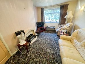 Lounge- click for photo gallery